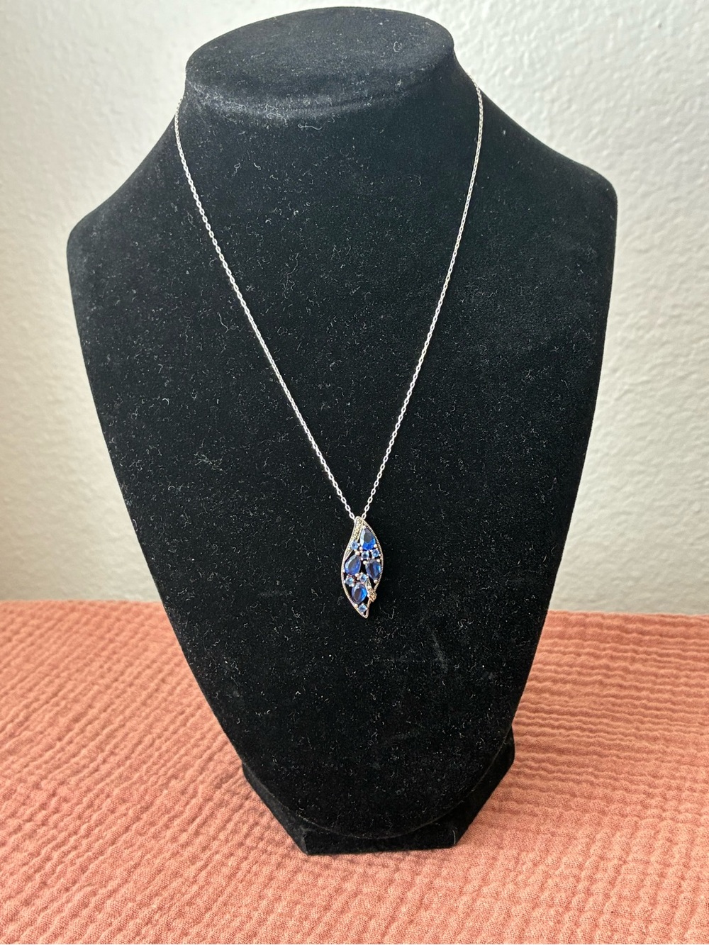 Elegant Blue Crystal Leaf Pendant- 925 Sterling Silver 16”-18”- Silver Tone